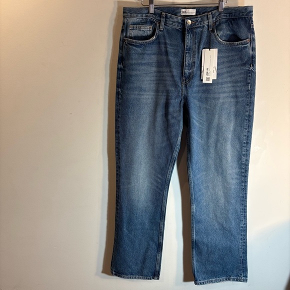 ZARA Sz 14 Jeans High Rise Bootcut Mid-Wash 100% Cotton Slight Distressing NEW - Picture 2 of 13